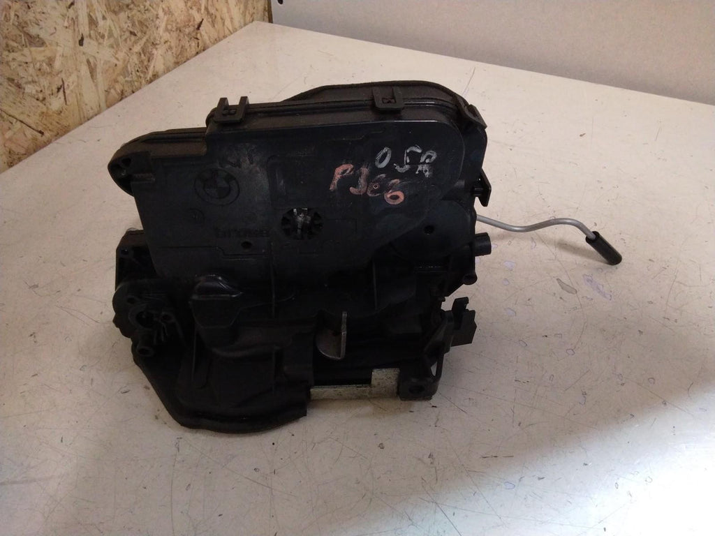 BMW E90 3 SERIES DRIVERS (O/S) REAR DOOR LOCK MECHANISM 7060296.