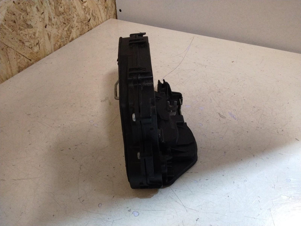 BMW E90 3 SERIES DRIVERS (O/S) REAR DOOR LOCK MECHANISM 7060296.