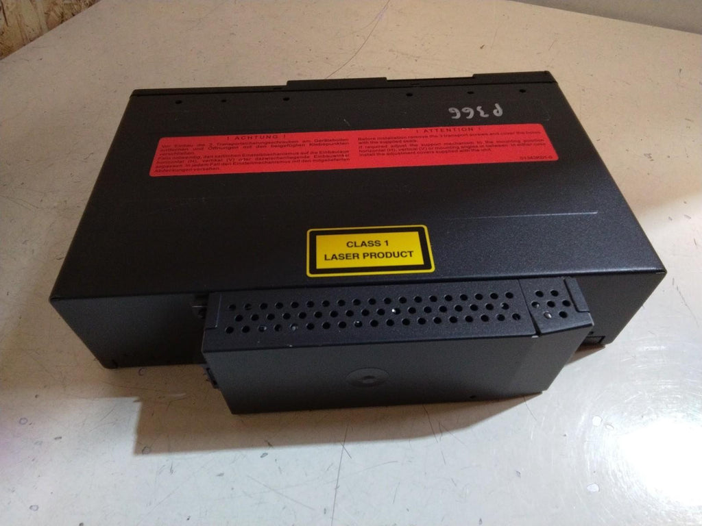 BMW E90 3 SERIES 6 DISC CD CHANGER WITH MAGAZINE 6964602