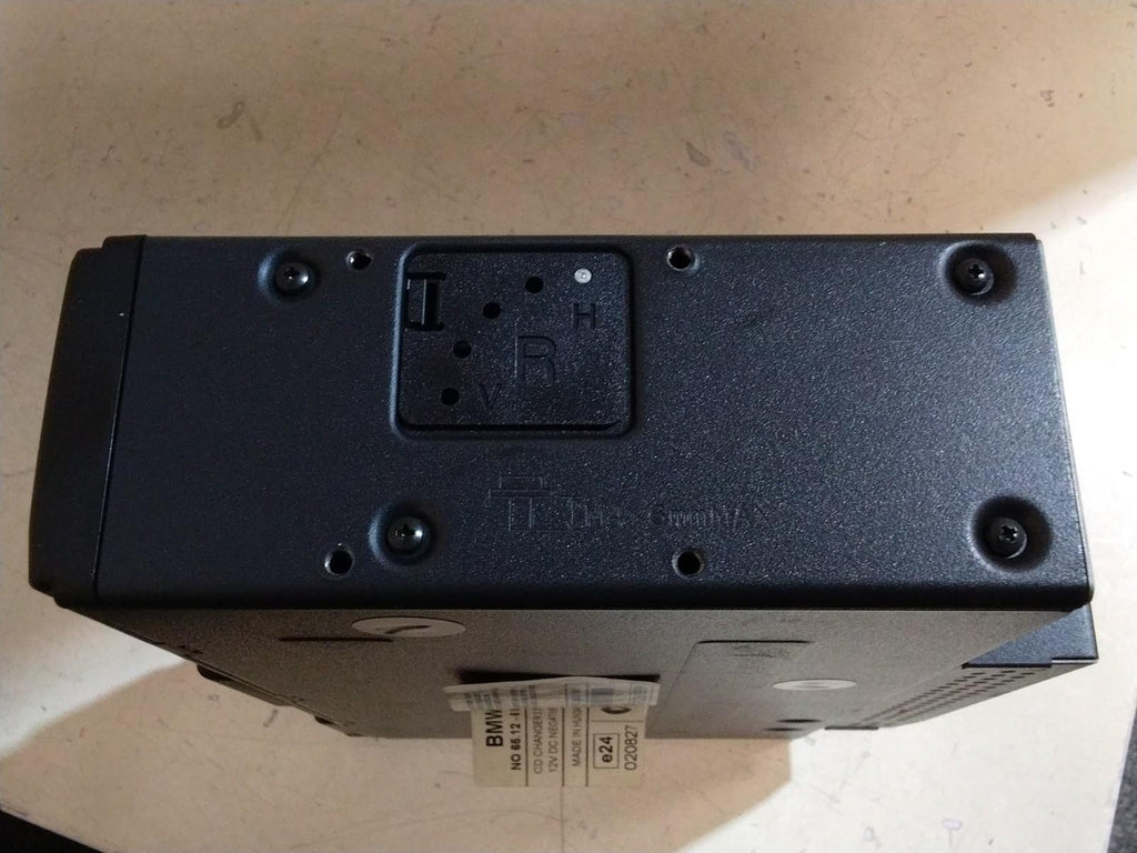 BMW E90 3 SERIES 6 DISC CD CHANGER WITH MAGAZINE 6964602