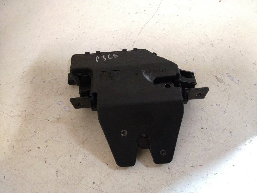 BMW E90 3 SERIES BOOT/TAILGATE LOCK MECHANISM #8196401