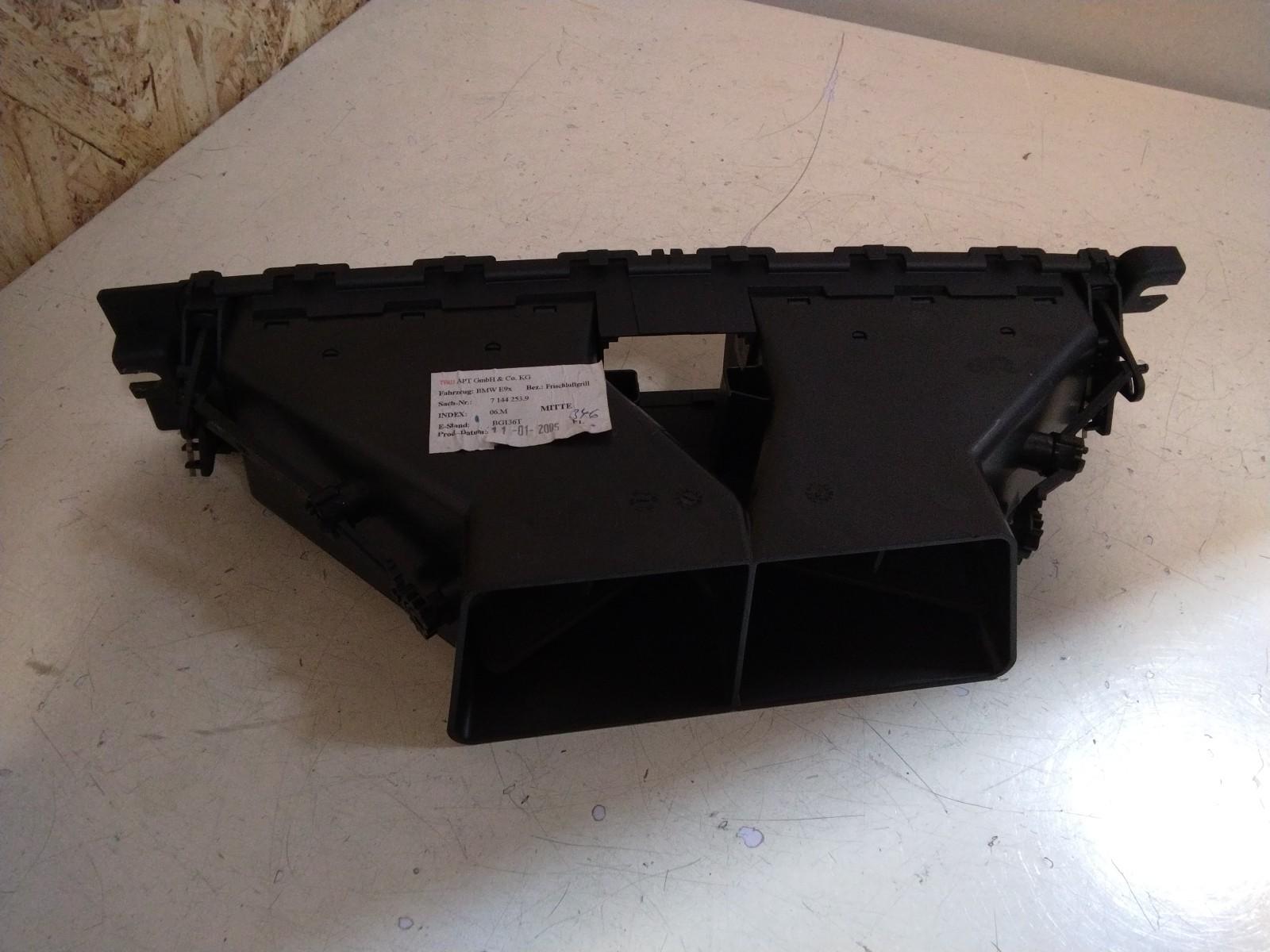 BMW E90 3 SERIES CENTRE DASHBOARD AIR VENTS #7144253