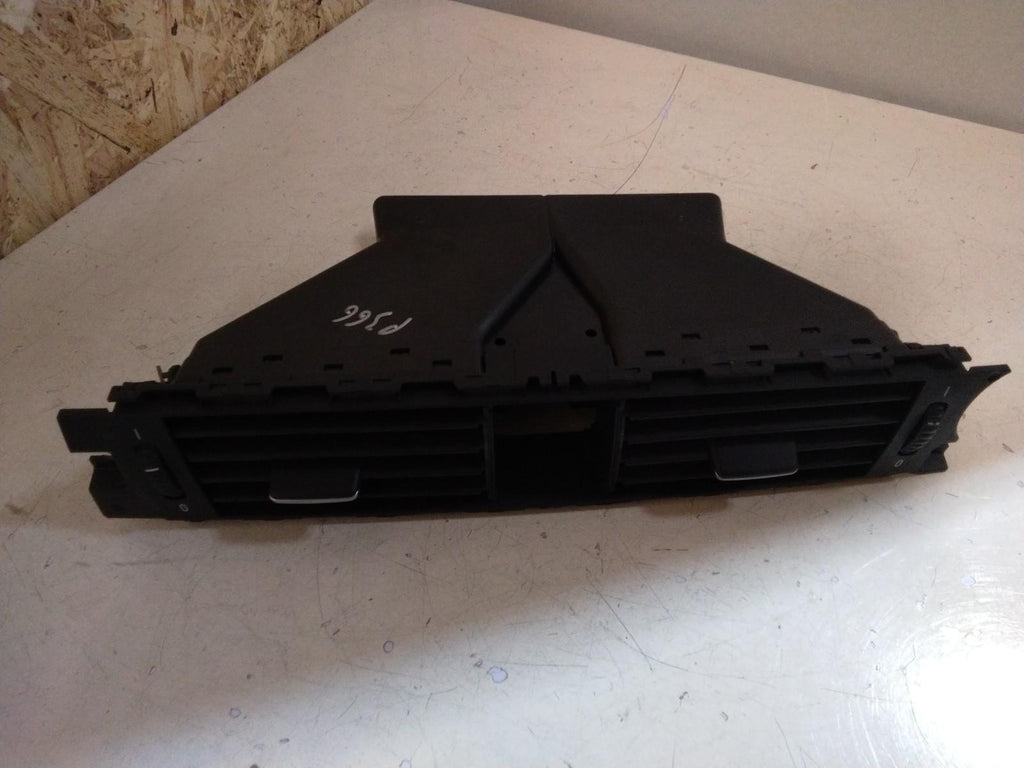 BMW E90 3 SERIES CENTRE DASHBOARD AIR VENTS #7144253