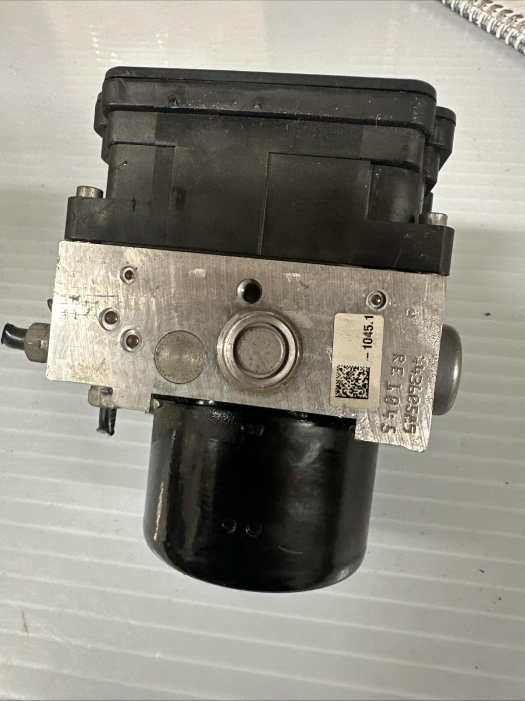 BMW E90/E91 3 Series ABS Pump/DSC Controller #6770679 #6770678