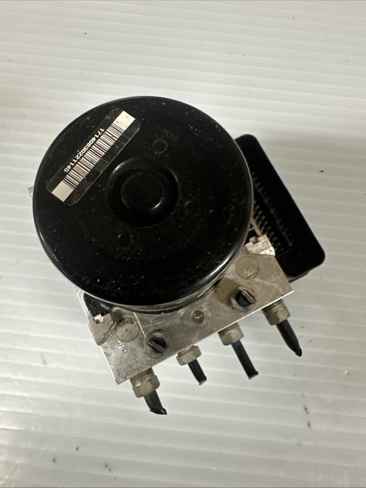 BMW E90/E91 3 Series ABS Pump/DSC Controller #6770679 #6770678