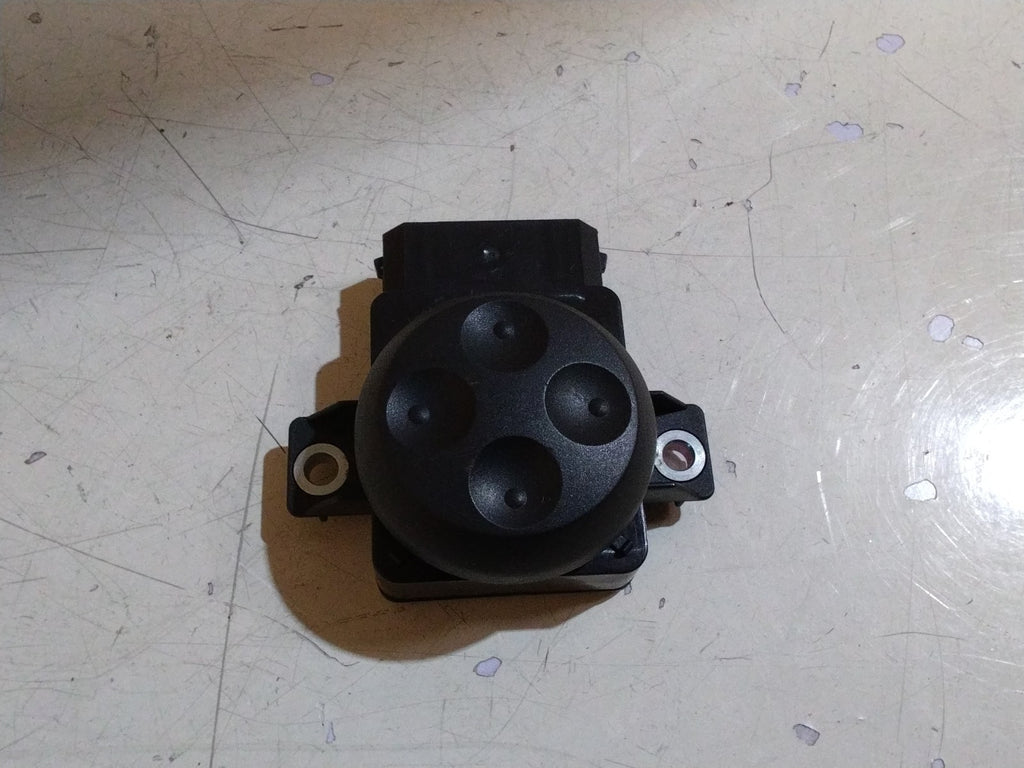 AUDI A4 DRIVERS (O/S) LUMBAR SUPPORT ADJUSTMENT SWITCH #8E0959777B
