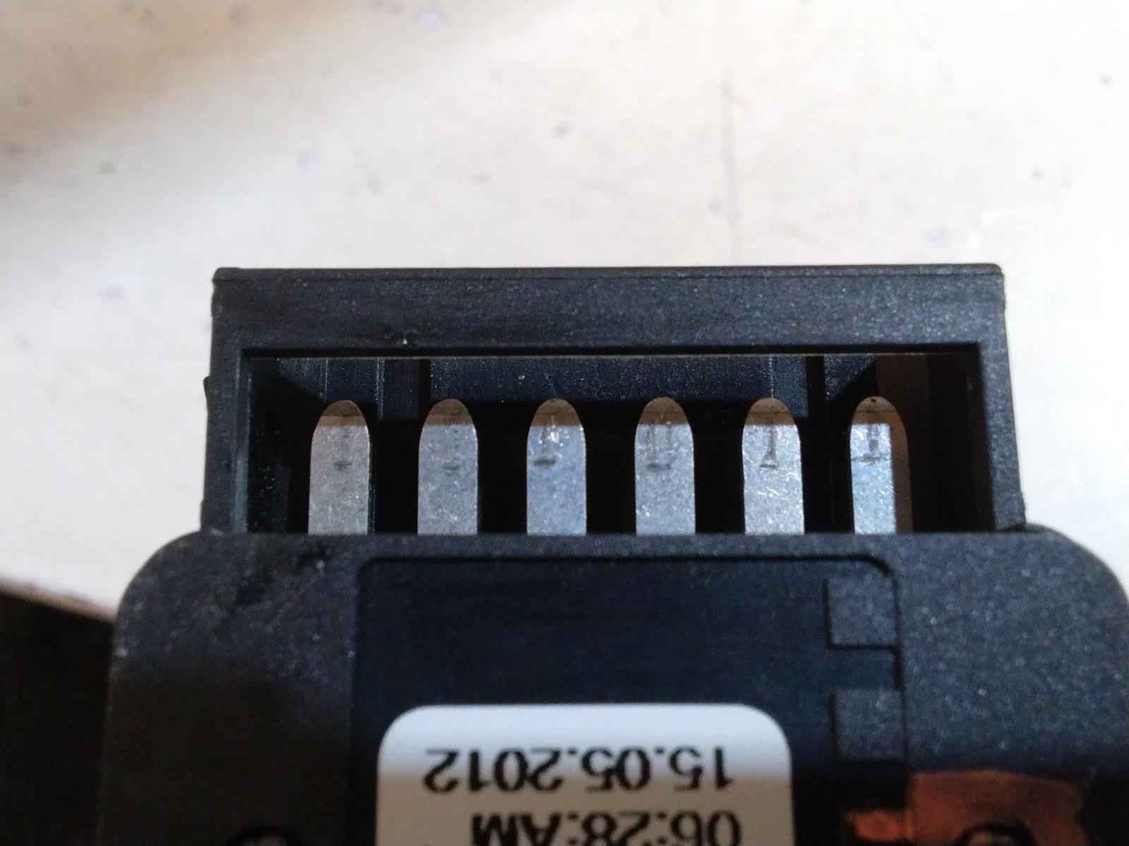 AUDI A4 DRIVERS (O/S) LUMBAR SUPPORT ADJUSTMENT SWITCH #8E0959777B