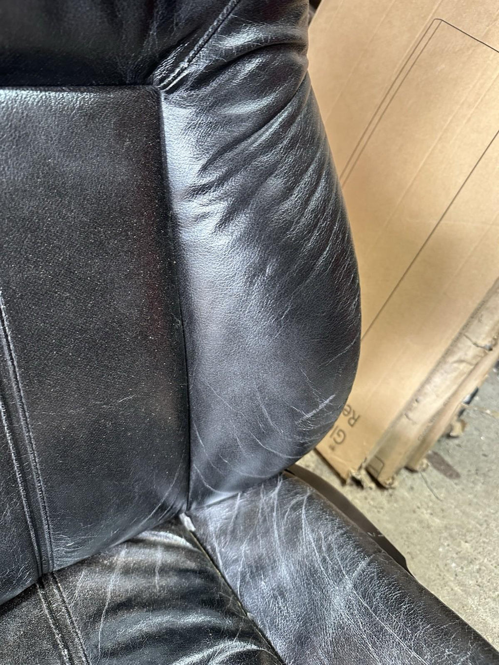 BMW E39 5 Series (Dyed) Black Comfort Seats (Pair) - Rd Desc