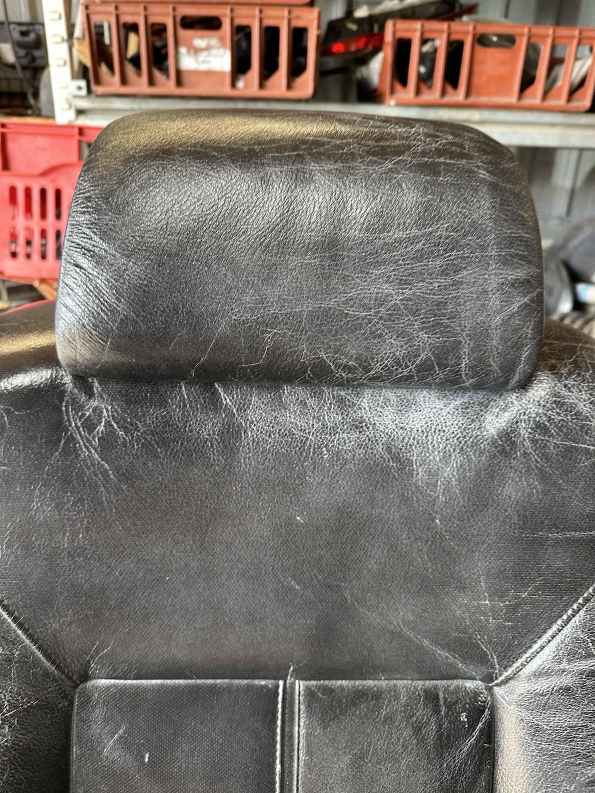 BMW E39 5 Series (Dyed) Black Comfort Seats (Pair) - Rd Desc