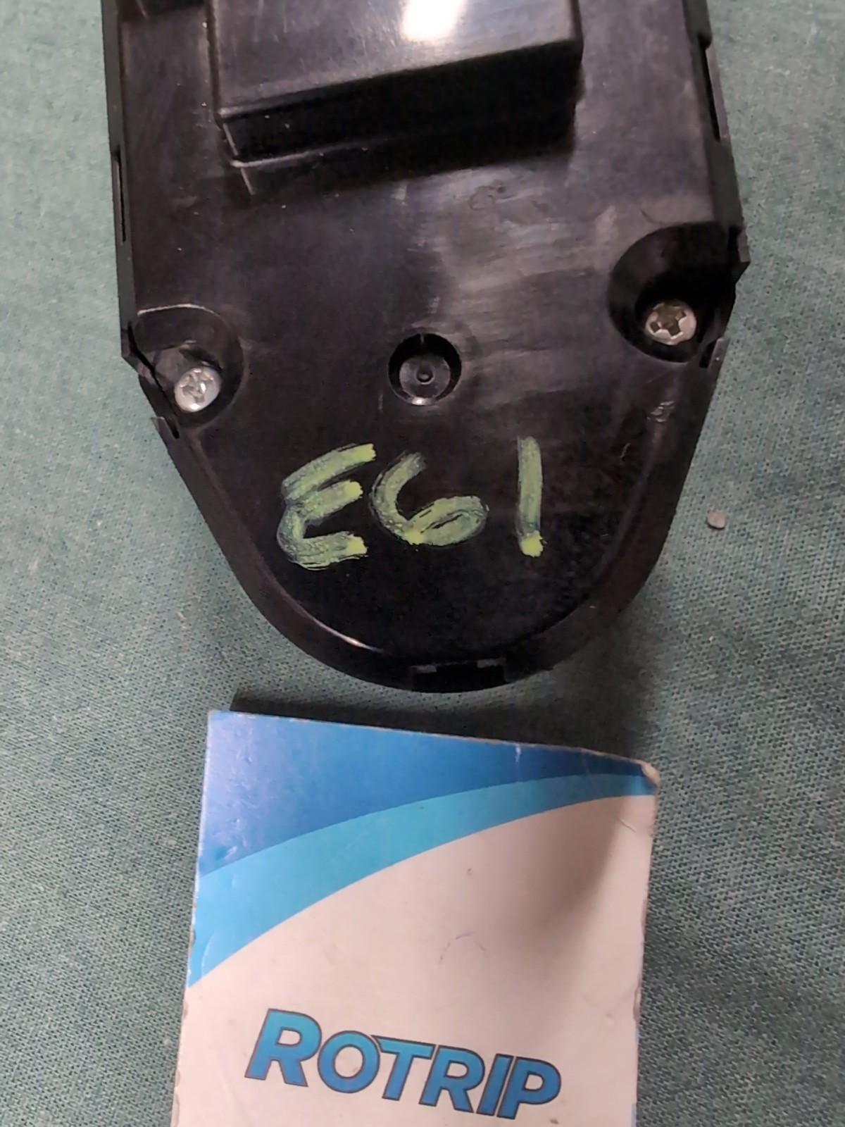 BMW E60 E61 5 Series Drivers Side Window Switch Lifter #6951926