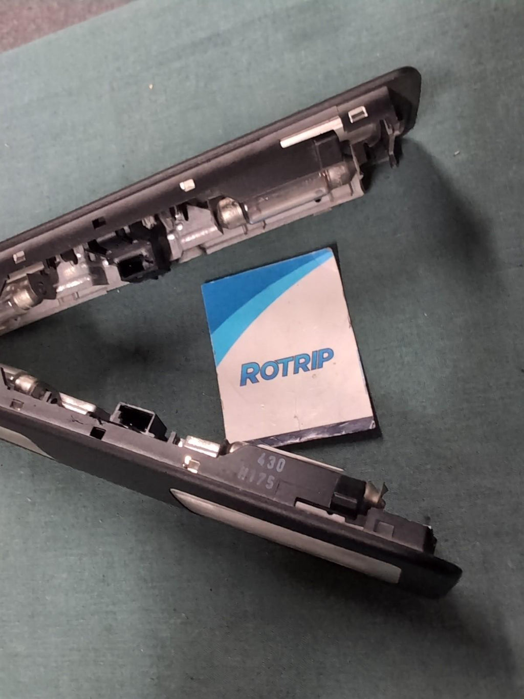 BMW E39 5 Series Front Interior Sun Visor Vanity Mirror Lights Black (P375)