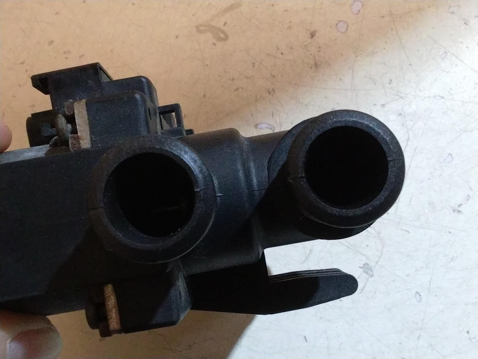 BMW E39 5 SERIES HEATER CONTROL WATER VALVE 8374995