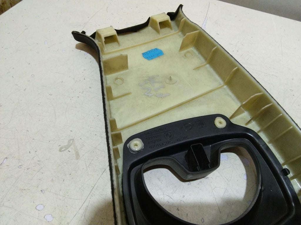 BMW E61 5 SERIES PASSENGER (N/S) B PILLAR TRIM #7027087