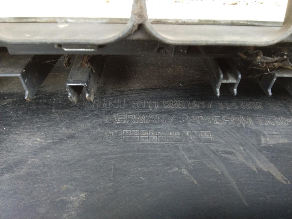 MINI COUNTRYMAN R60 FRONT BUMPER - BLACK 9801917