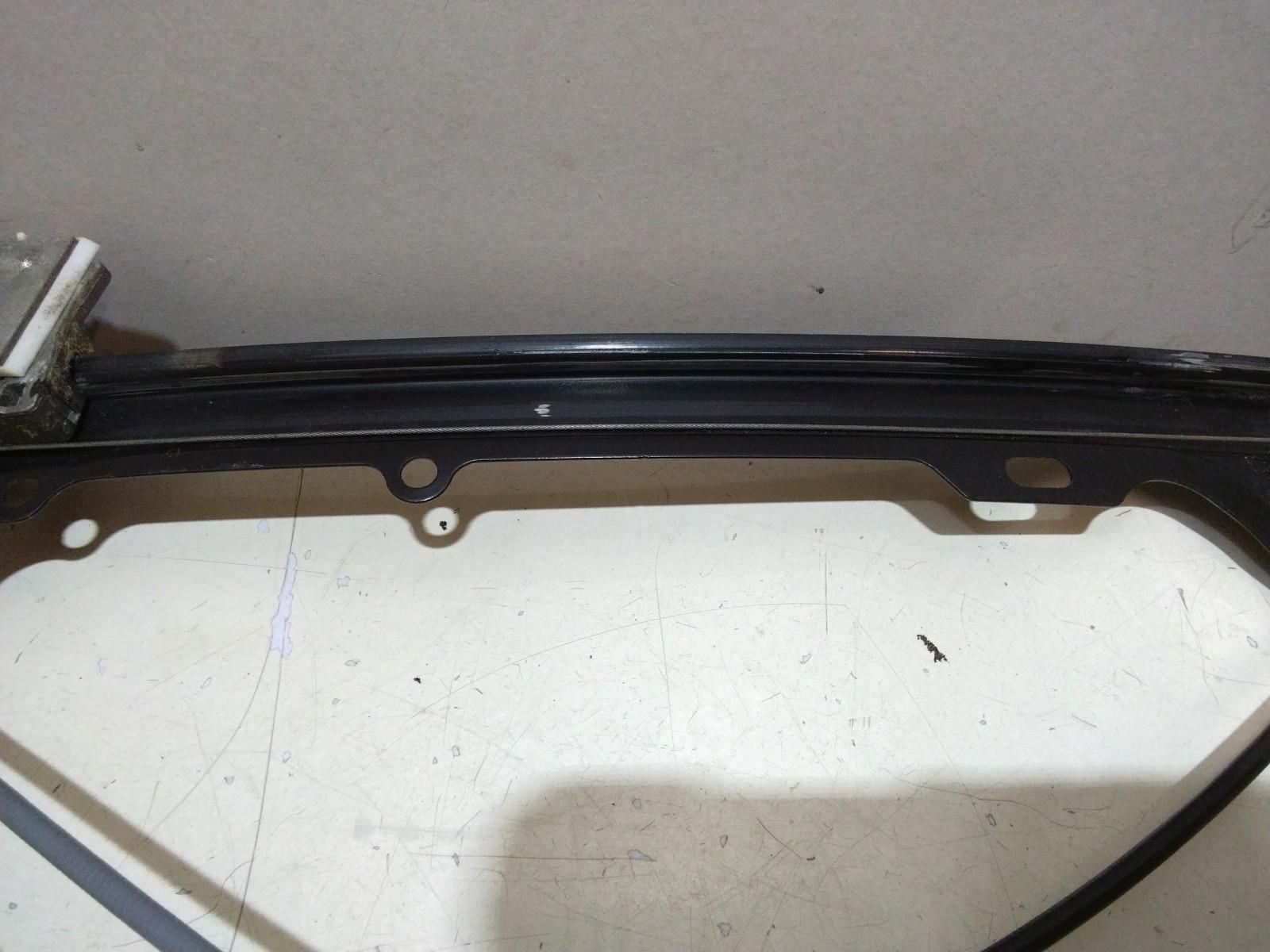BMW E93 3 SERIES DRIVERS (O/S) FRONT WINDOW REGULATOR AND MOTOR #7193456