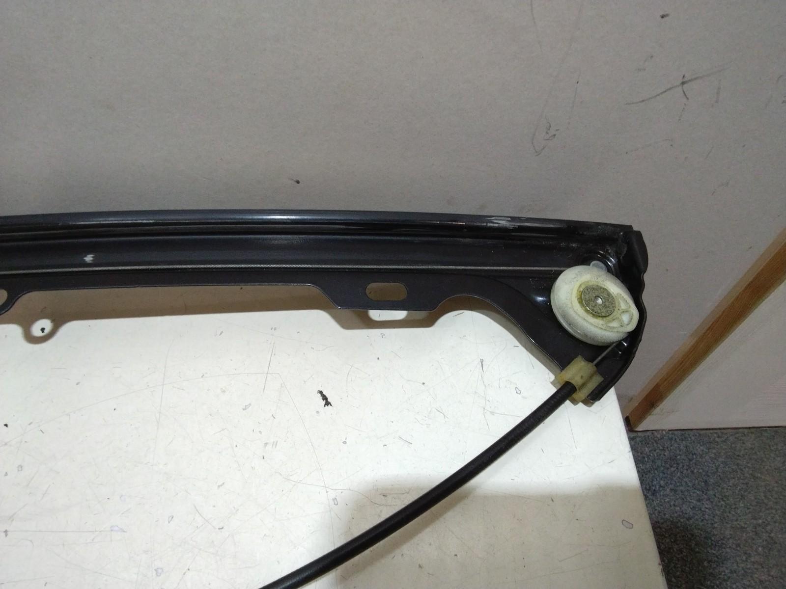 BMW E93 3 SERIES DRIVERS (O/S) FRONT WINDOW REGULATOR AND MOTOR #7193456