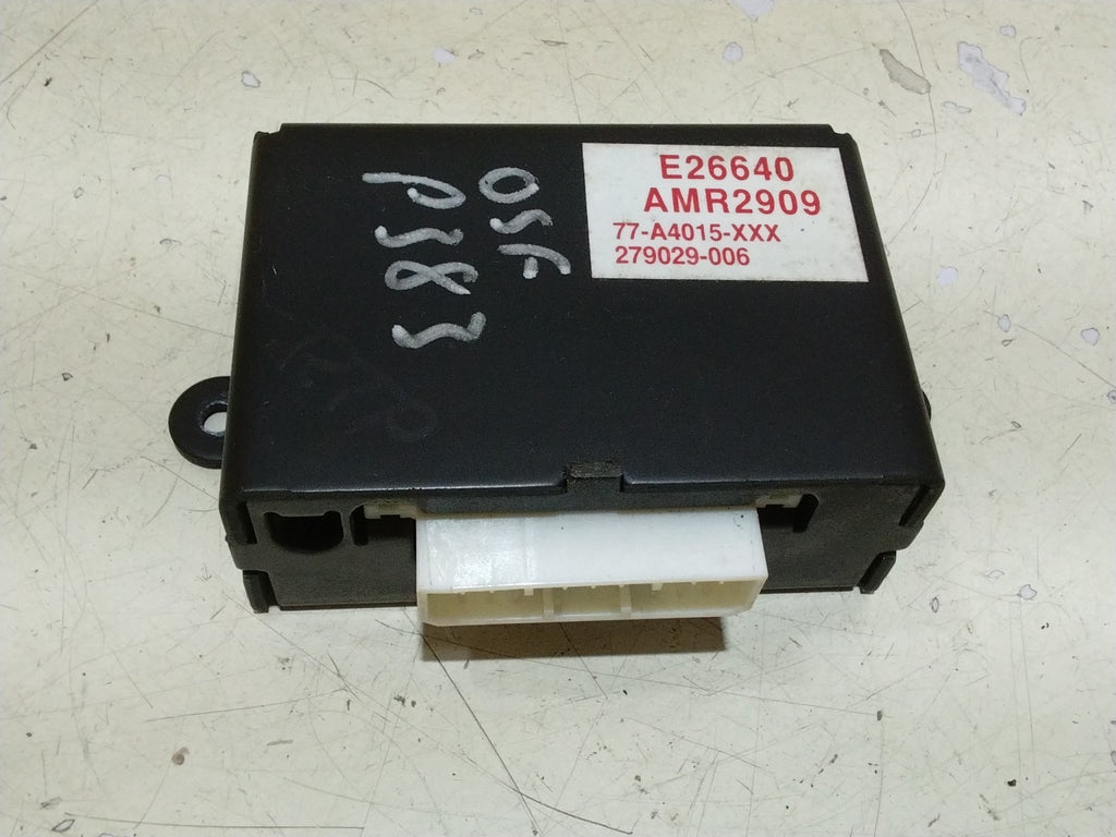 RANGE ROVER P38 DRIVERS (O/S) DOOR STEREO AMPLIFIER MODULE AMR2909