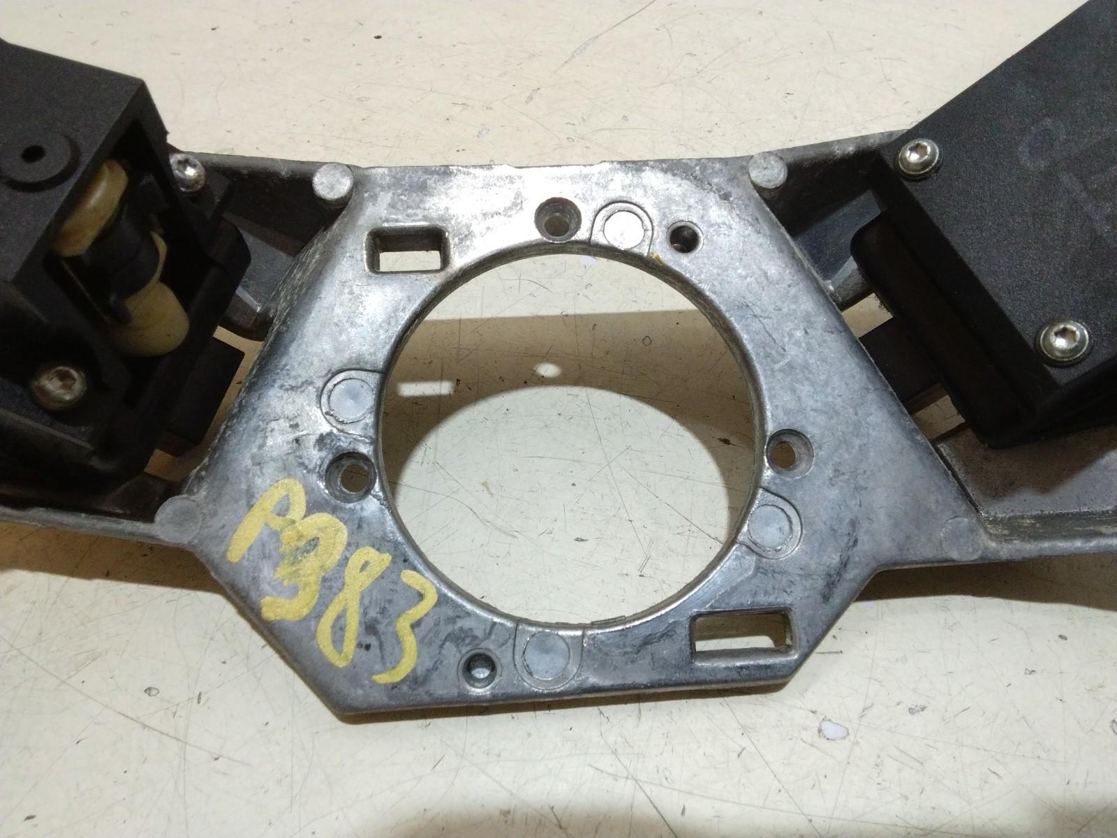 RANGE ROVER P38 STEERING COLUMN COLLAR WITH STALKS AMR4940