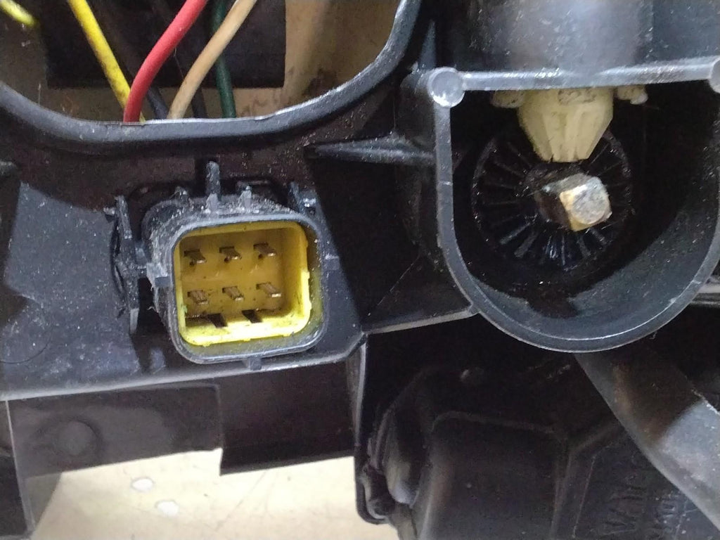 RANGE ROVER P38 DRIVERS (O/S) HEADLIGHT ASSEMBLY