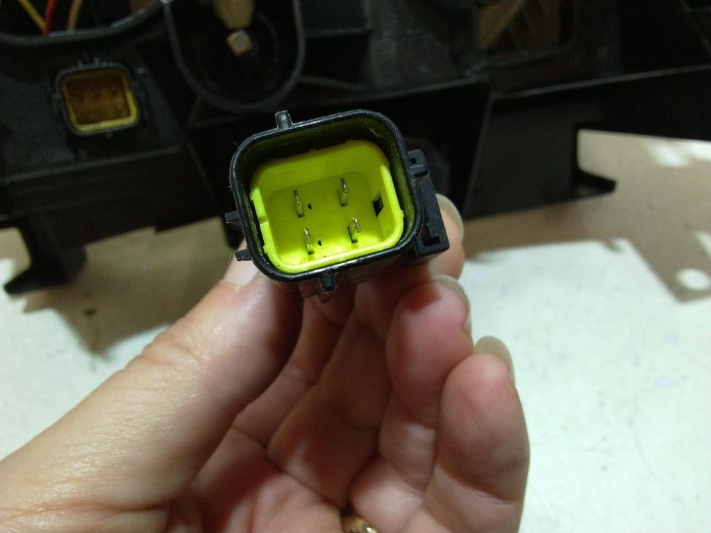RANGE ROVER P38 DRIVERS (O/S) HEADLIGHT ASSEMBLY