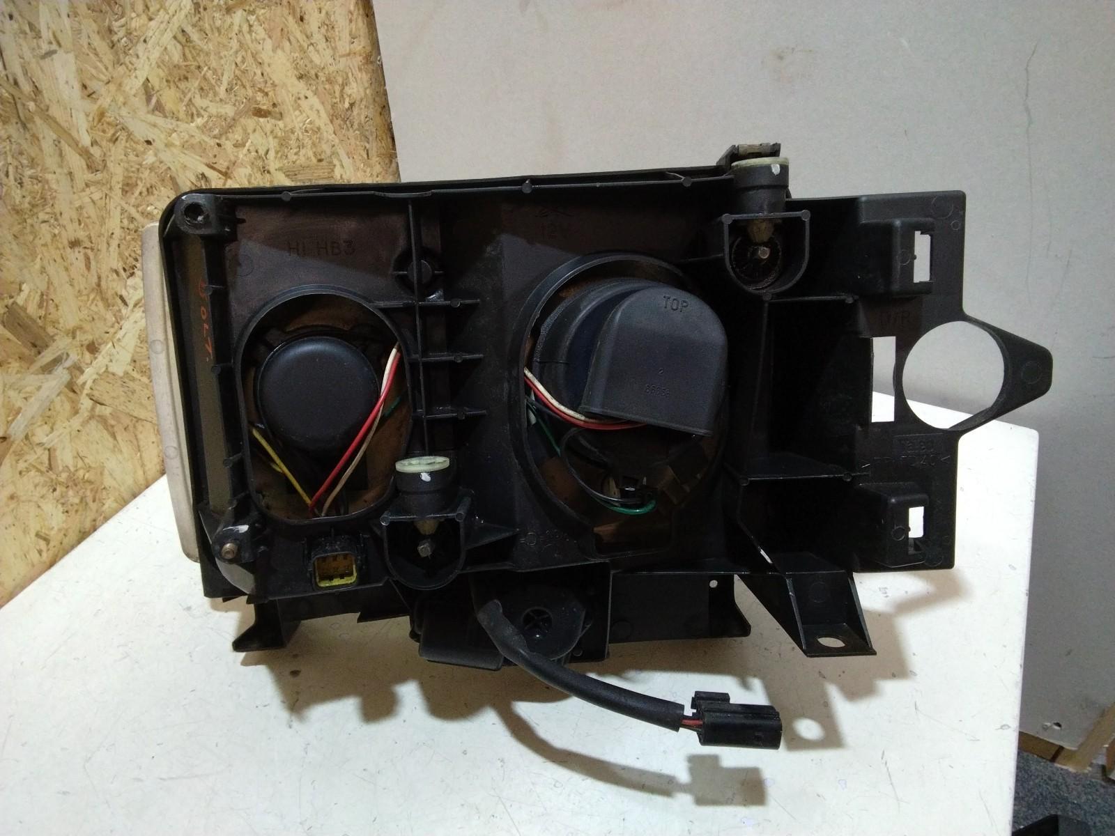 RANGE ROVER P38 DRIVERS (O/S) HEADLIGHT ASSEMBLY