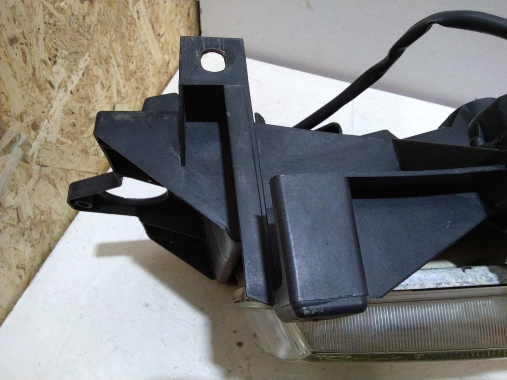 RANGE ROVER P38 PASSENGER (N/S) HEADLIGHT ASSEMBLY