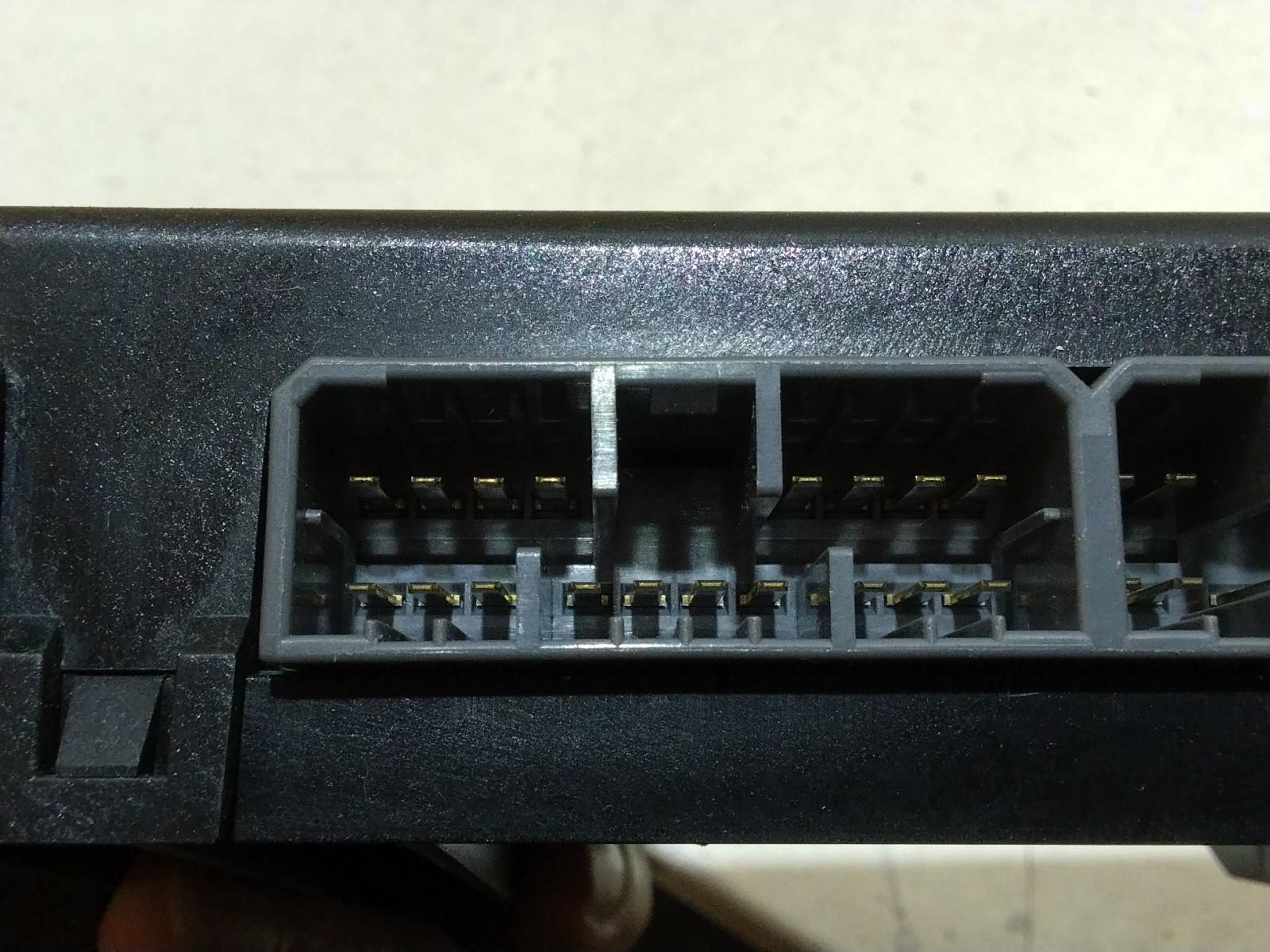 RANGE ROVER P38 SEAT OUTSTATION ECU MODULE AMR3359