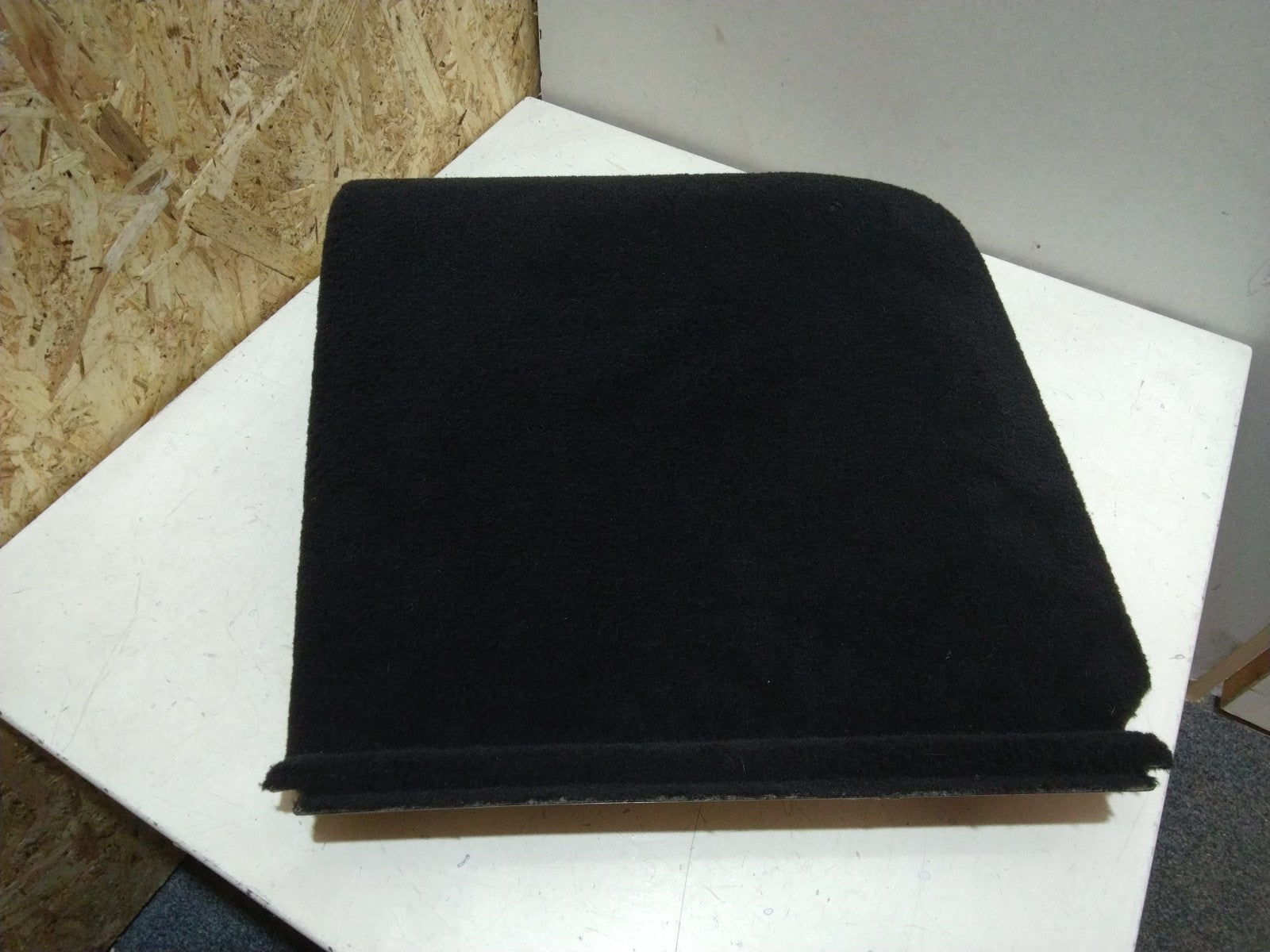 BMW E39 5 SERIES PASSENGER (N/S) BOOT STORAGE COVER TRIM #8198061
