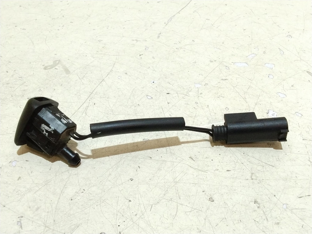 BMW E39 5 SERIES HEATED WINDSCREEN WASHER JET #7132969