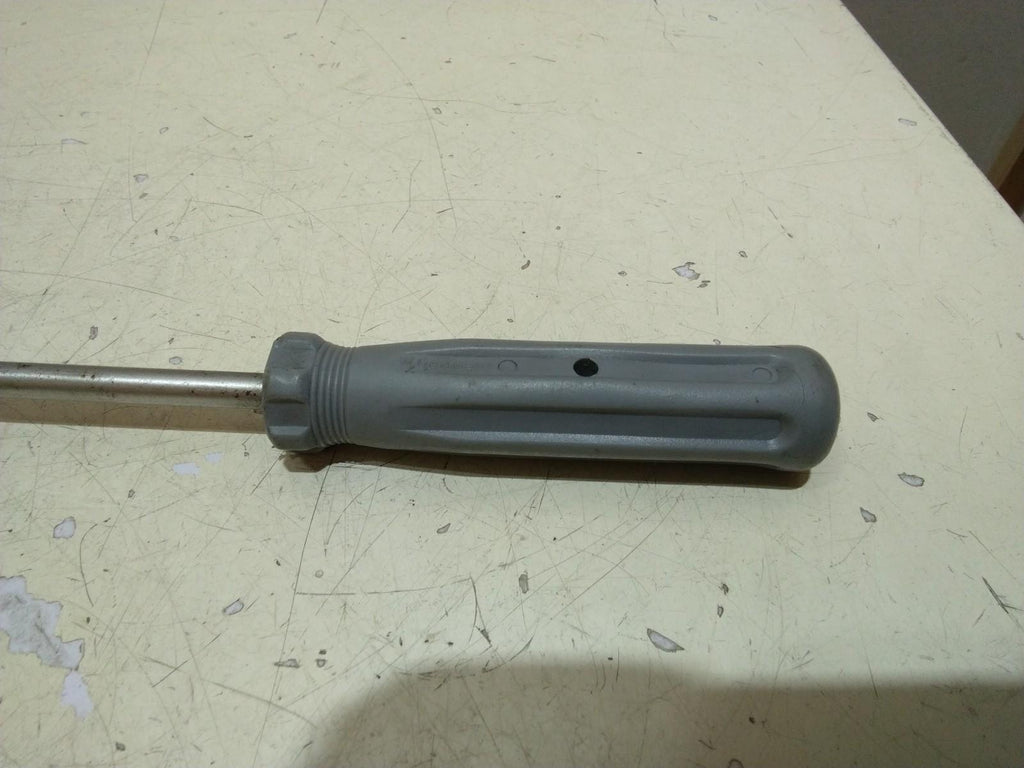 BMW E39 5 SERIES SET OF FIVE BMW/HEYCO TOOLS - RD DESC