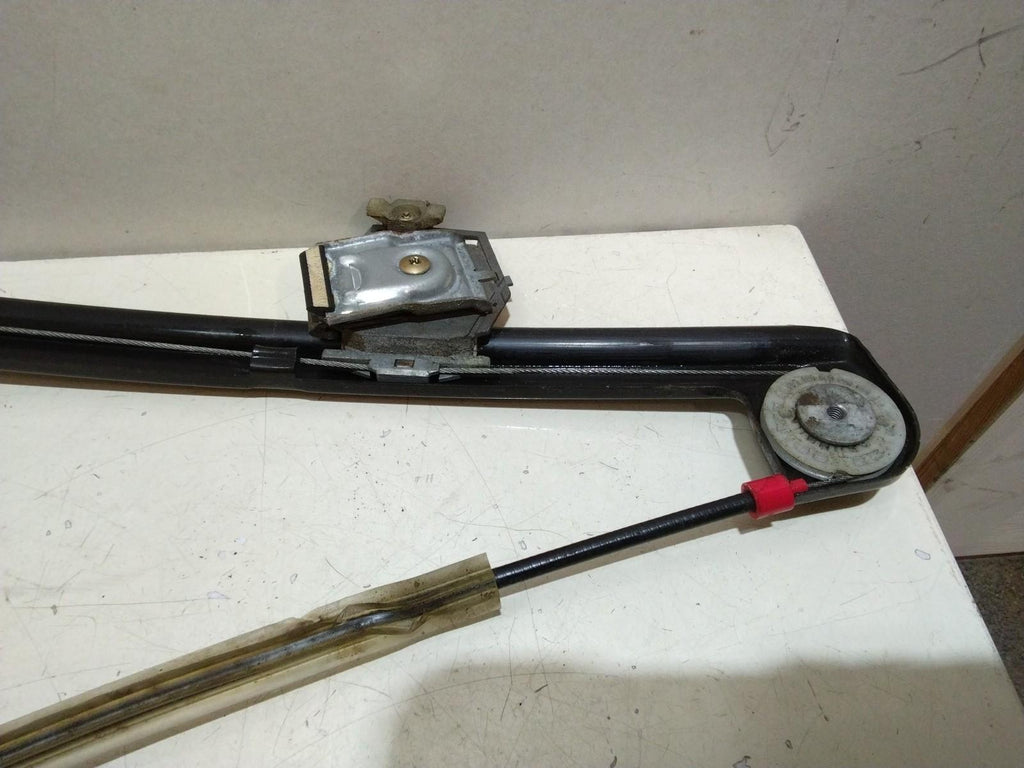 BMW E39 5 SERIES DRIVERS (O/S) FRONT WINDOW REGULATOR AND MOTOR 8252392.