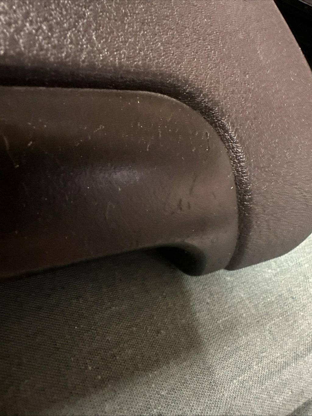 BMW E39 5 Series Black Sliding Arm-rest with Tray #7140677 #806219