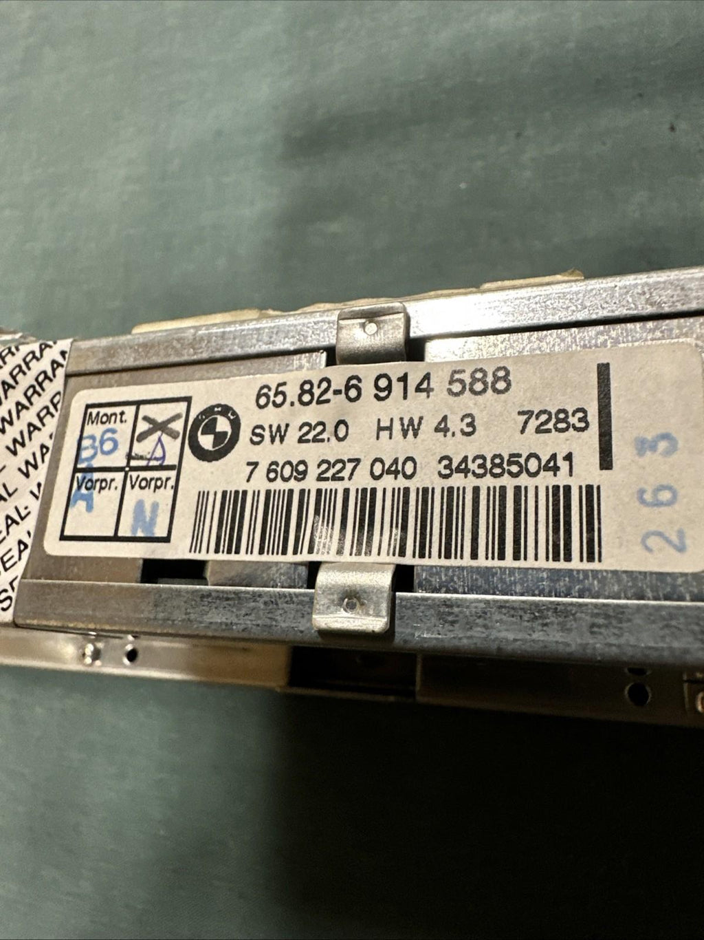BMW E39 MID LED Display Screen - Bad Pixels #6914588
