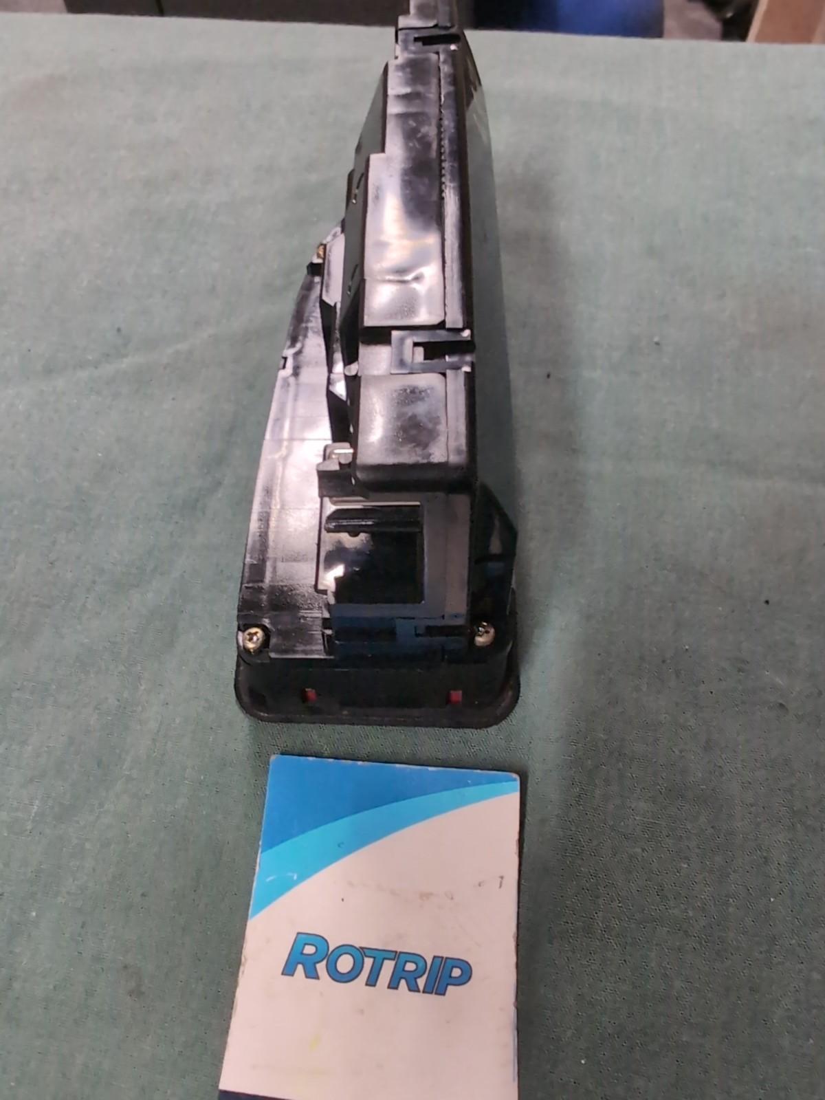 BMW E39 5 SERIES DRIVERS (O/S) WINDOW LIFTER AND MIRROR SWITCHES #6907110