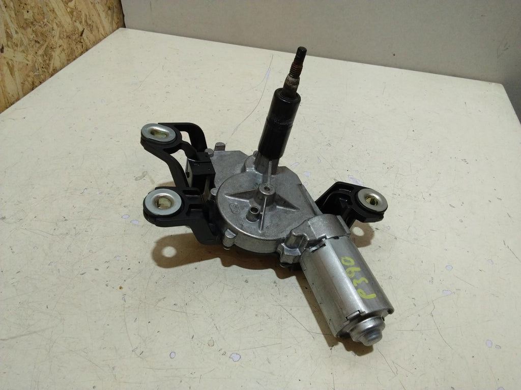 VW GOLF 1.4 REAR WIPER MOTOR #0390201800