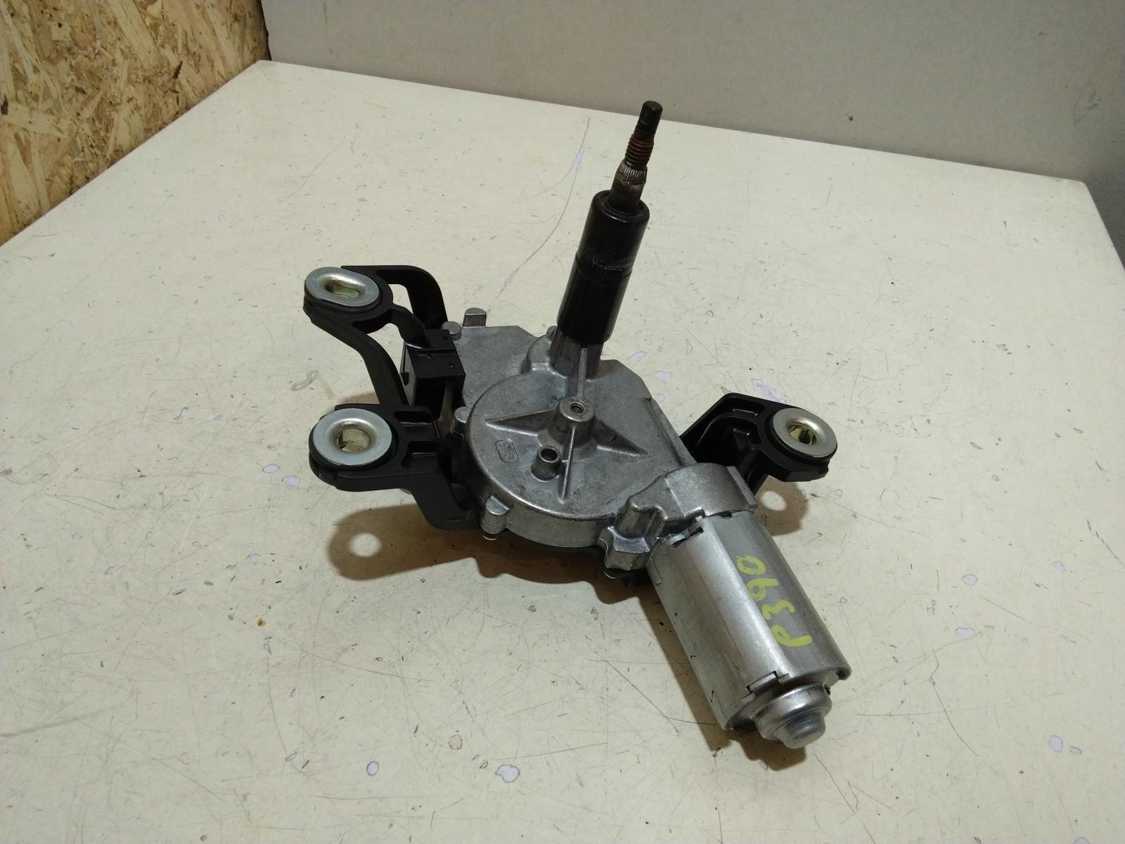 VW GOLF 1.4 REAR WIPER MOTOR #0390201800