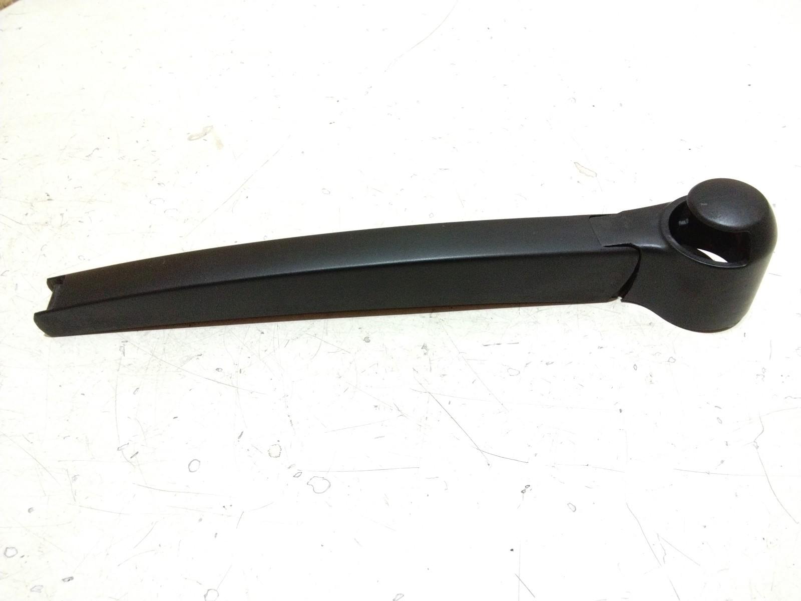 VW GOLF 1.4L REAR WIPER ARMS TRIM 606955707B.