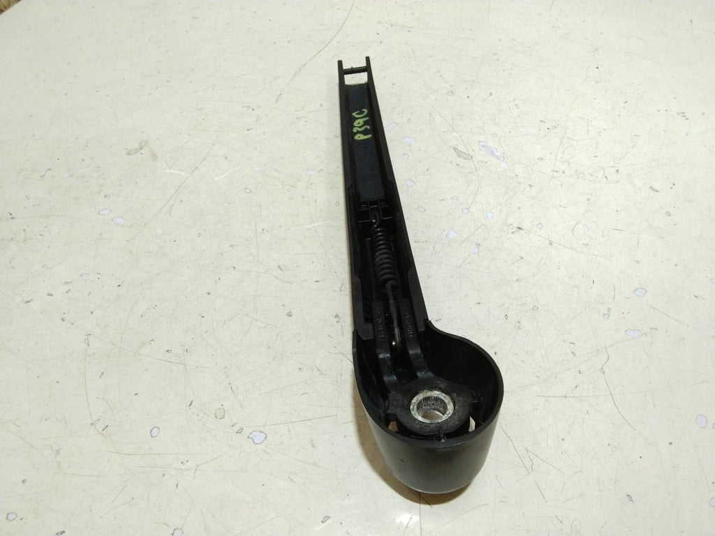 VW GOLF 1.4L REAR WIPER ARMS TRIM 606955707B.
