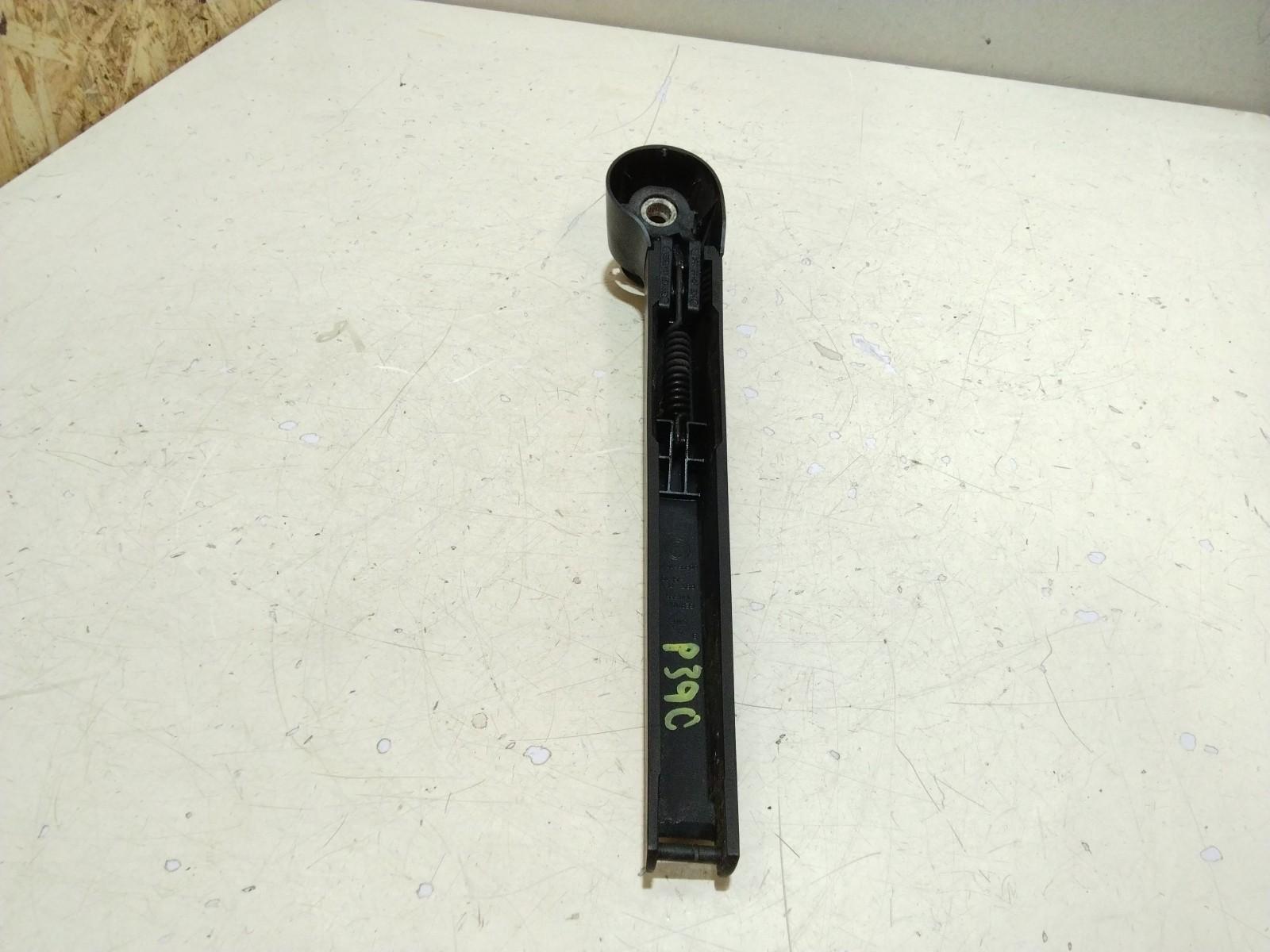 VW GOLF 1.4L REAR WIPER ARMS TRIM 606955707B.