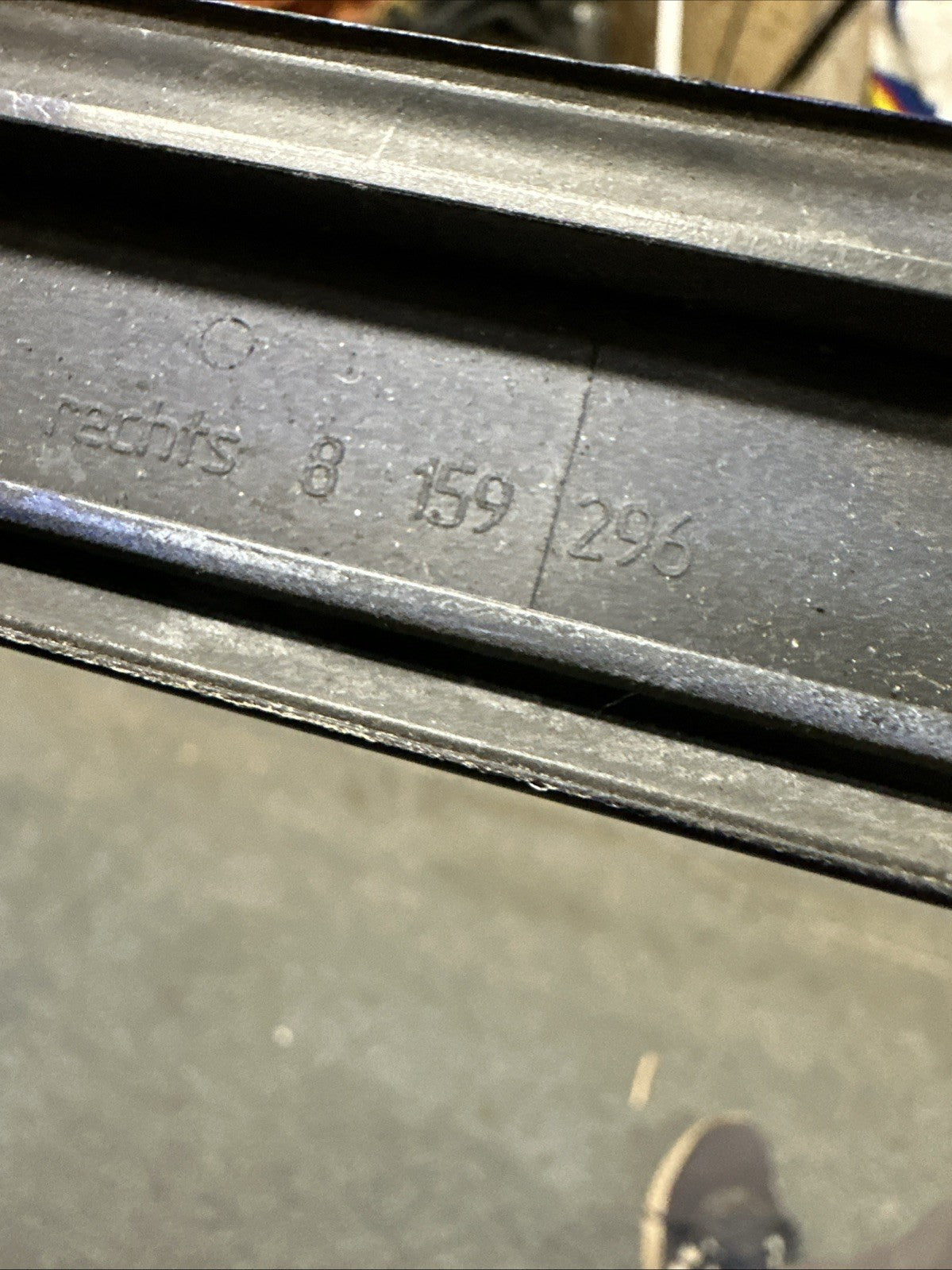 47491618