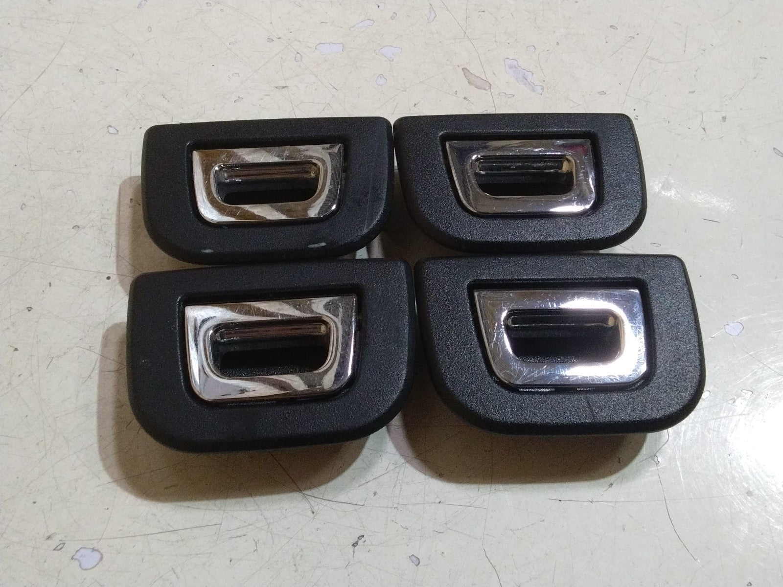 47492318