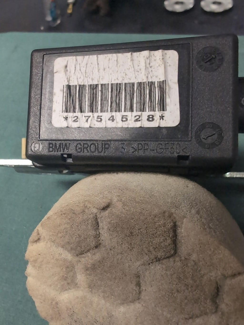 47492186